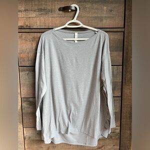 Lululemon back in action long sleeve